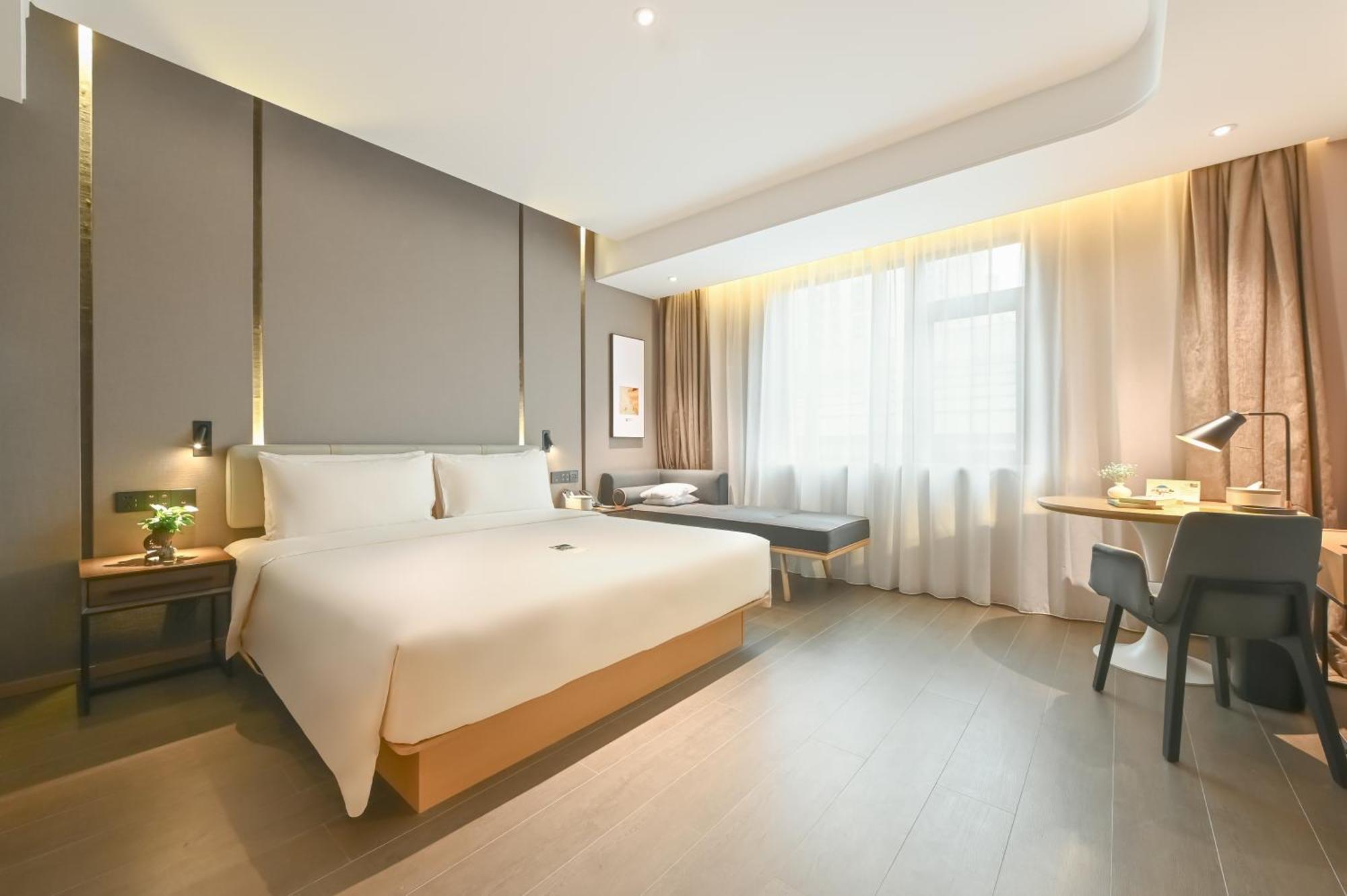 Hotel Atour Joy Chaoyang Road 4*